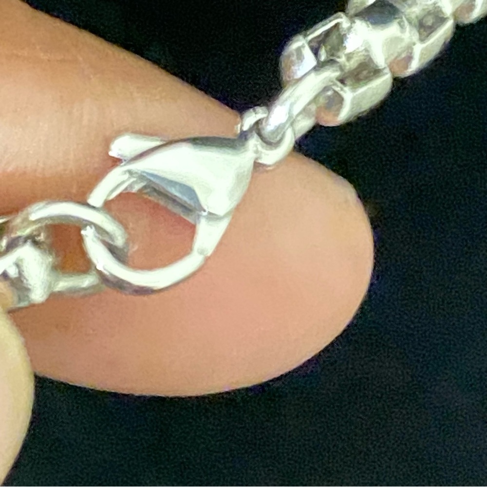 Jessica Simpson Silvertone Chunky and Multi-Chain Necklace - Picture 5 of 7